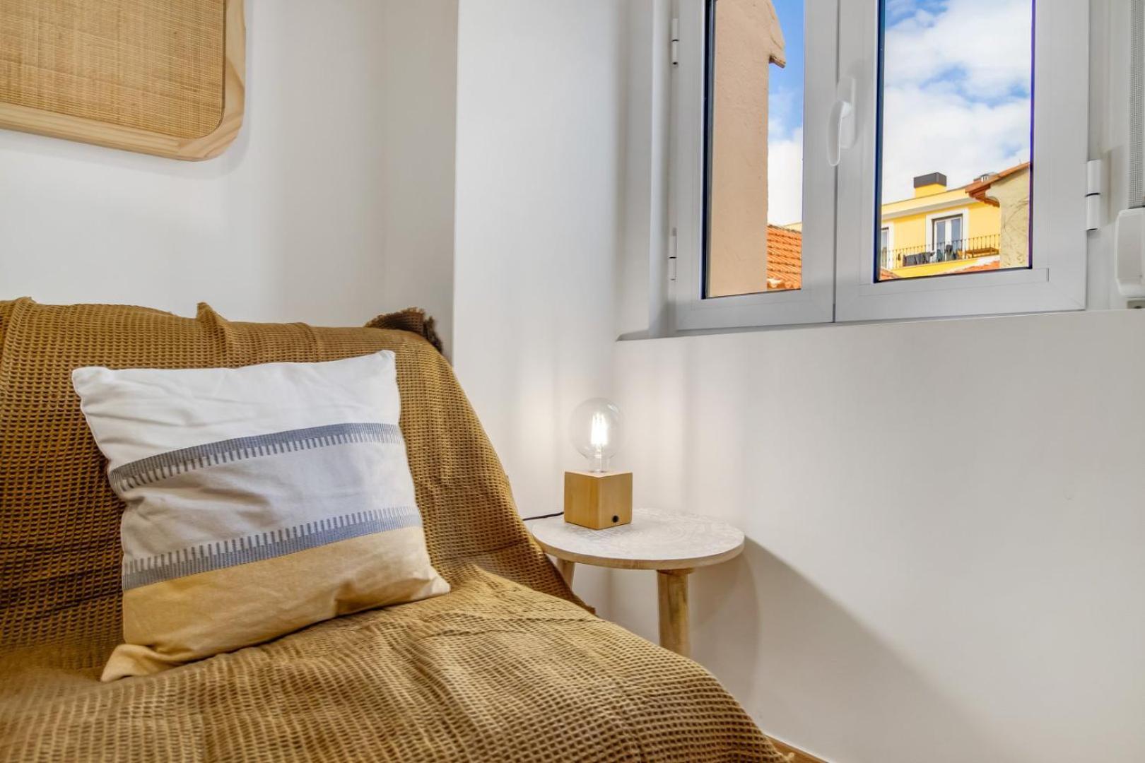 Modern Cocoon In Santos W Ac | By Airnest Lisboa