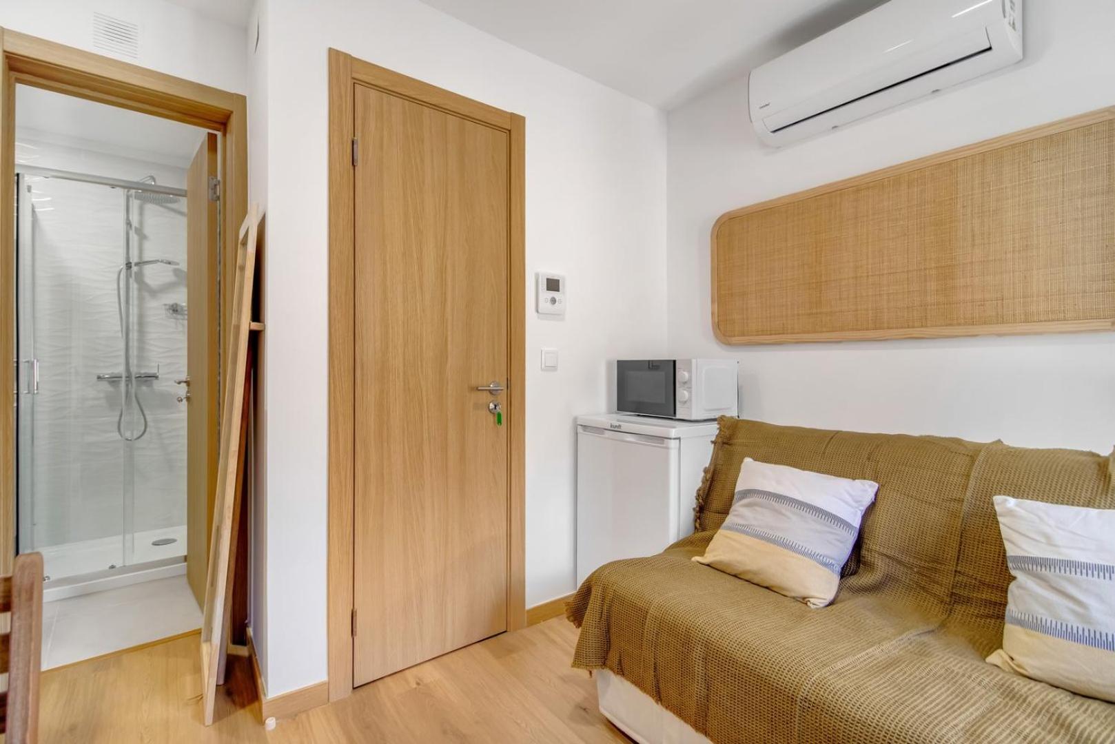 Modern Cocoon In Santos W Ac | By Airnest * Lisboa